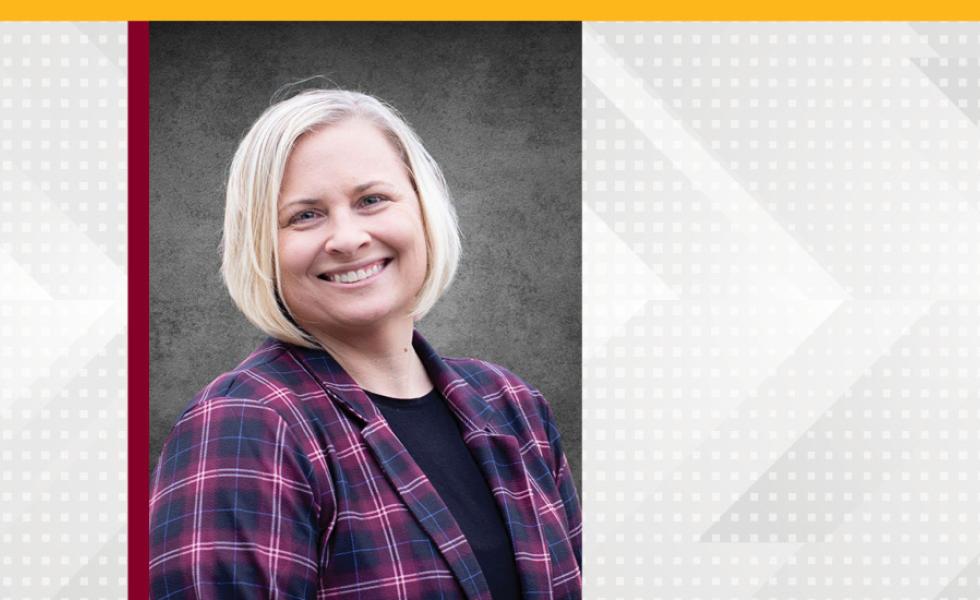 Kelly Soczka Steidinger headshot.