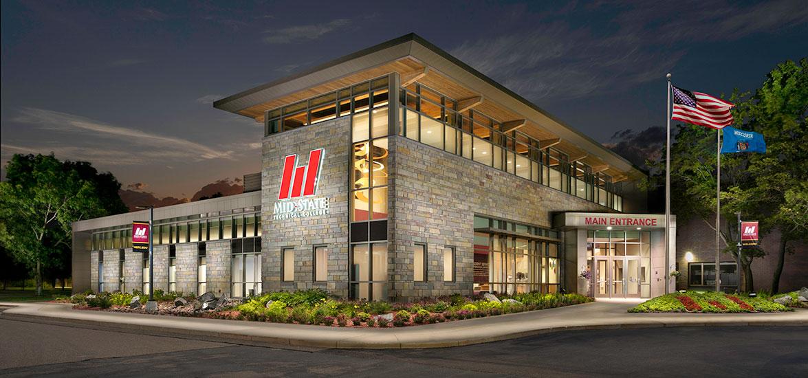 Front entrance of the • Mid-State Technical College is reaching and serving more people than ever, according to recent enrollment data reported by the College. Wisconsin Rapids Campus of Mid-State Technical College.